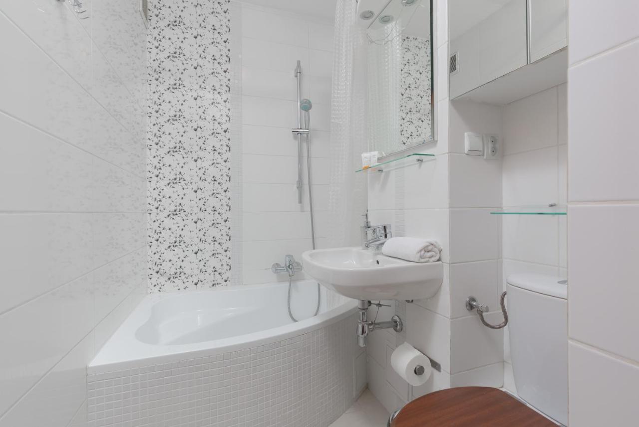 View Apartment Powiśle by Renters Warszawa Zewnętrze zdjęcie